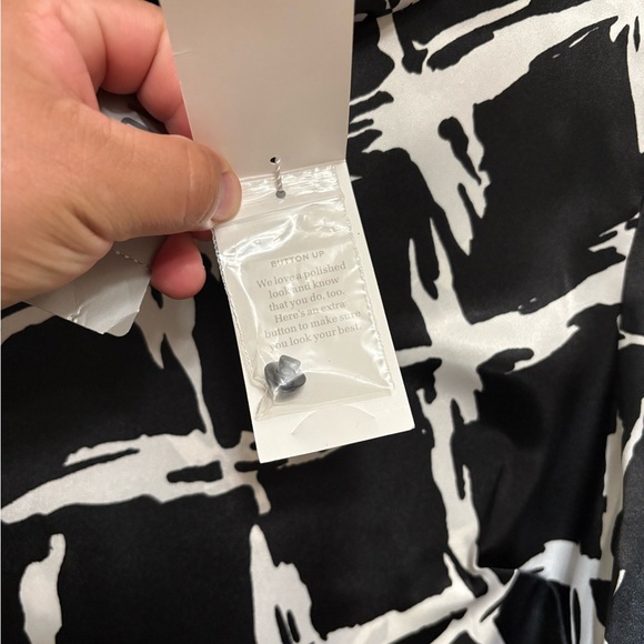 CHICOS,Chantelle,Cowl neck,Size 0,100% Polyester,NWT - Picture 5 of 13